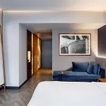 Radisson Collection ホテル 5*