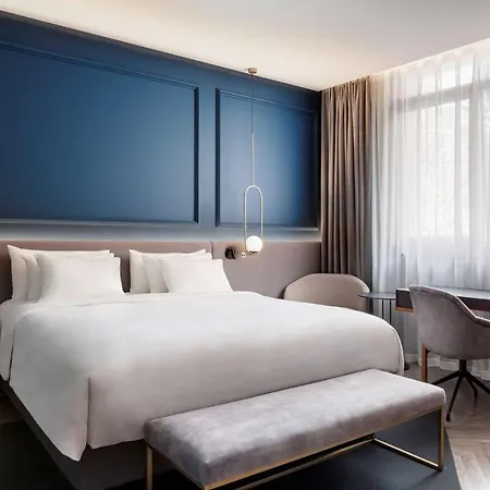 Szálloda Radisson Collection 5*