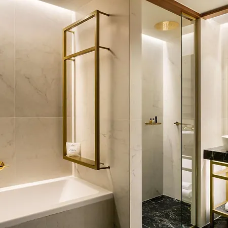 Radisson Collection 5* Bilbao