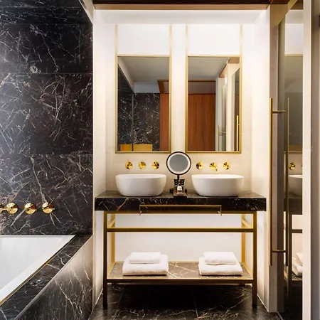 Radisson Collection Hotel Bilbao