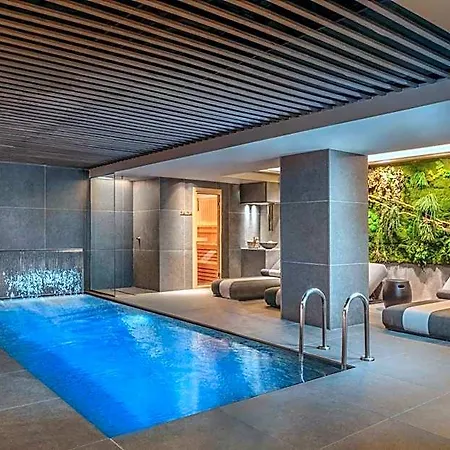 Radisson Collection 5*