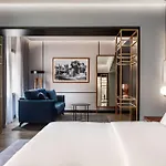 Radisson Collection Готель