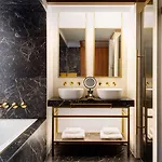 Radisson Collection Готель Більбао