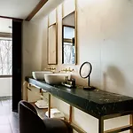 Radisson Collection Готель